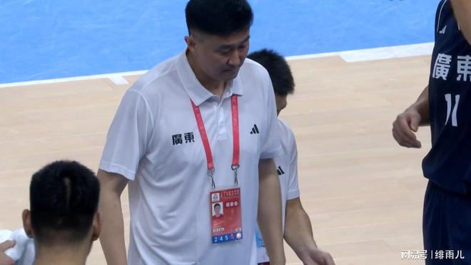 三線奪冠後！杜鋒將高升，廣東隊可能換帥，李春江接任新主教練？