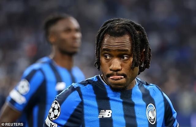 欧冠爆发内讧！意甲刺头不满被换下 与主帅发生口角