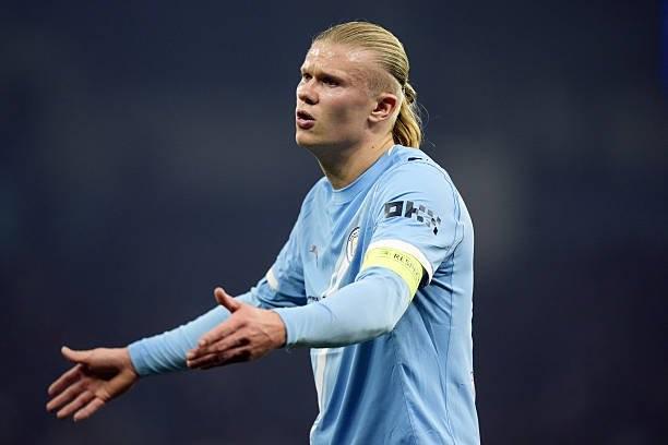 哈兰德26岁之前欧冠已打入54球，仅次于梅西