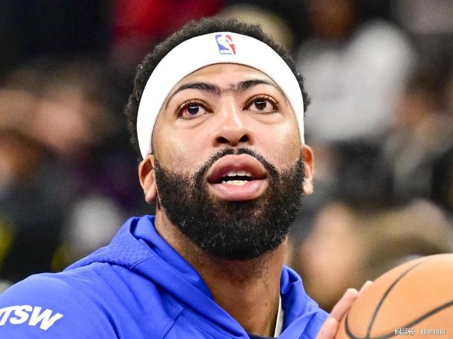 單場得分20+，6勝0負！冠軍中鋒固然好，但湖人已經不需要瞭