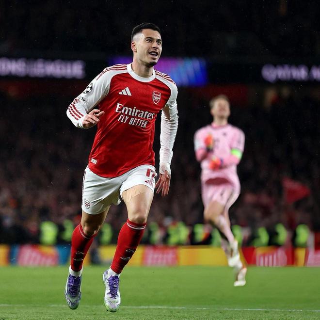 连续4场欧冠进球，马丁内利成阿森纳队史第四人