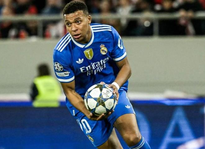 7分钟3球，姆巴佩追平萨拉赫成为欧冠历史最快戴帽球员