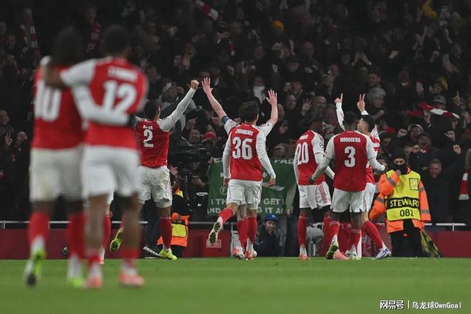 无敌！英超第1+欧冠第1！夺冠热门完爆德甲冠军，全胜高居榜首