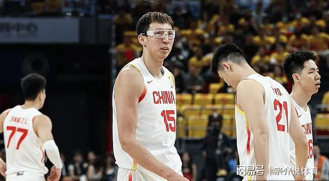 太失望！中國男籃主場慘敗韓國，收兩個壞消息，沒有趙睿現原形
