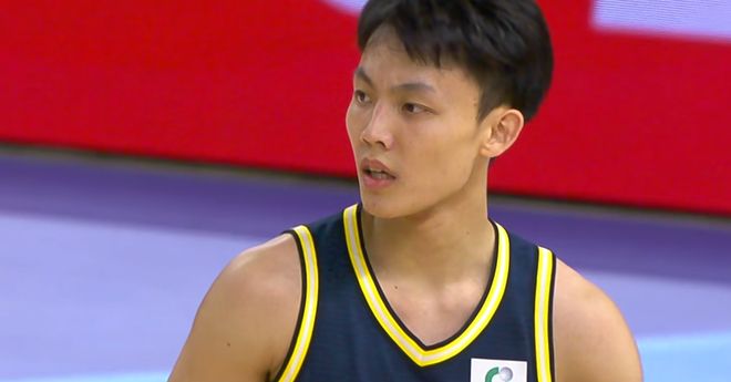 廣東101-75大勝江蘇！球員評分：4人滿分，3人良好，1人不合格