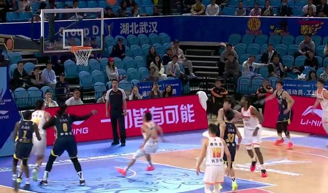 廣東激戰江蘇！薩姆納弱項改善 王洪澤爆發 薩林傑穩健輸出